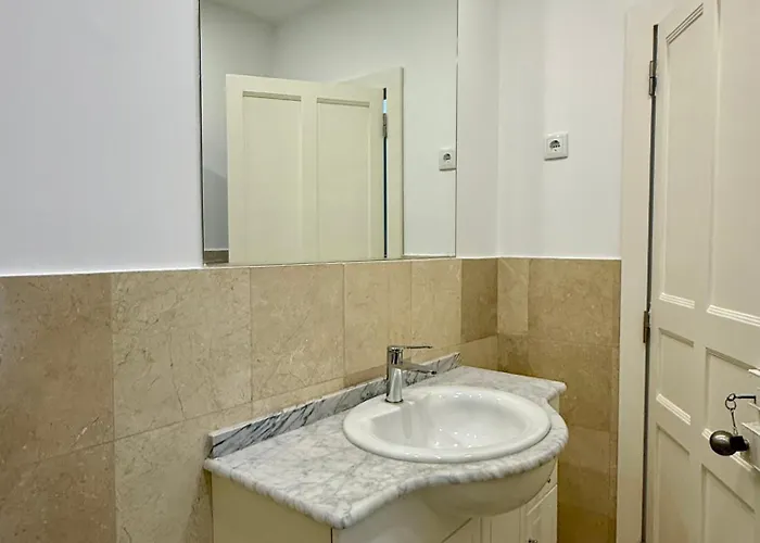 Alcantara 3 Sem Janelas Séjour chez l'habitant