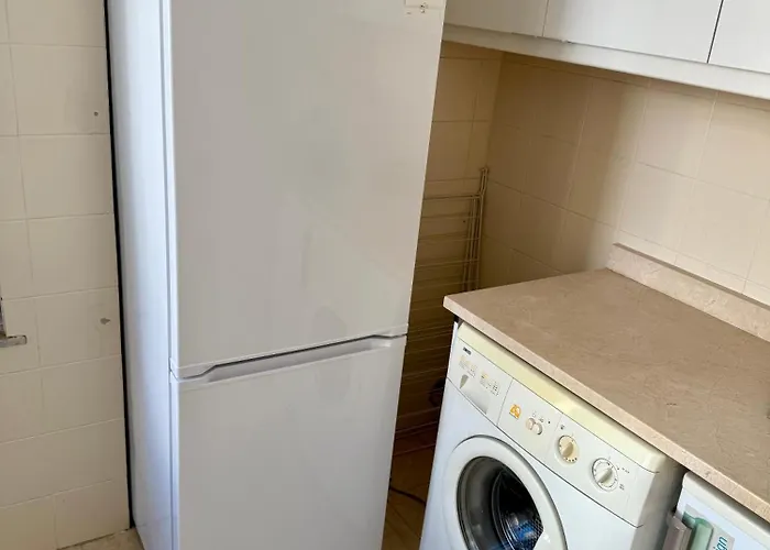 Alloggio in famiglia Alcantara 3 Sem Janelas Lisbona